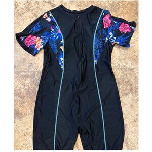 Women’s Rash Guard One Piece Swimsuit 3XL Black Floral Zip Front Surf Suit